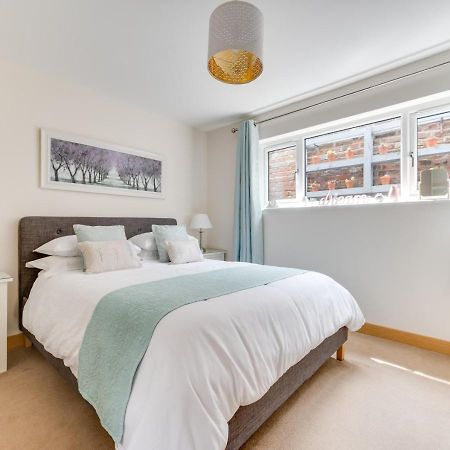 The Harnser Beccles Bagian luar foto